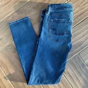 American eagle skinny medium wash jeans